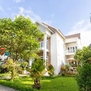 Chi Thanh Hoi An