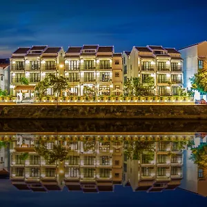 מלון Laluna Riverside &, הוי אן