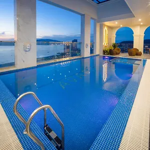 Avari Hotel Nha Trang