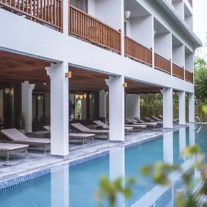 3* Отель Vinh Hung Old Town